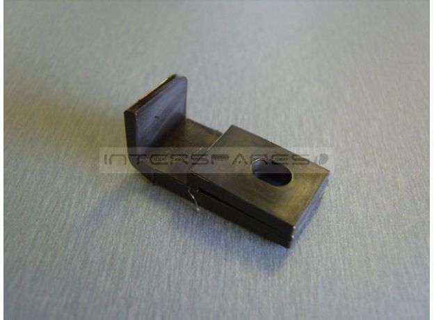 Diplomat Hygena Qa INNER GLASS RETAINER - LOWER LEFT