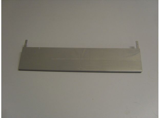 Fisher & Paykel KICK STRIP - SILVER