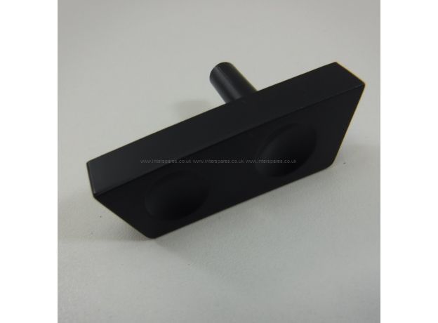 Electrolux DOOR CATCH Left Hand