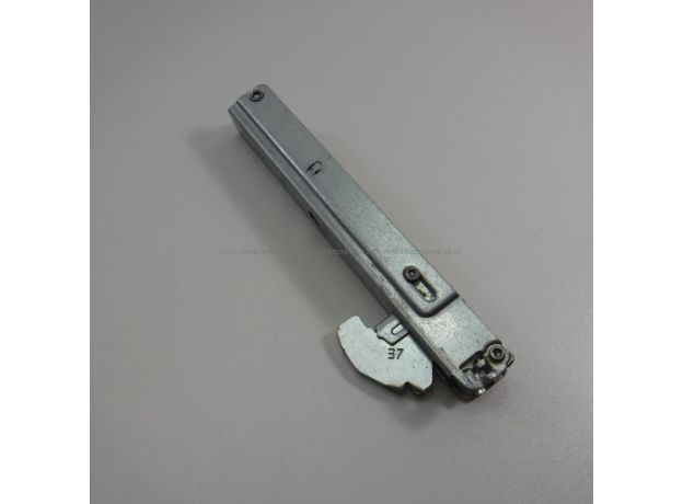 Fisher & Paykel Door Hinge