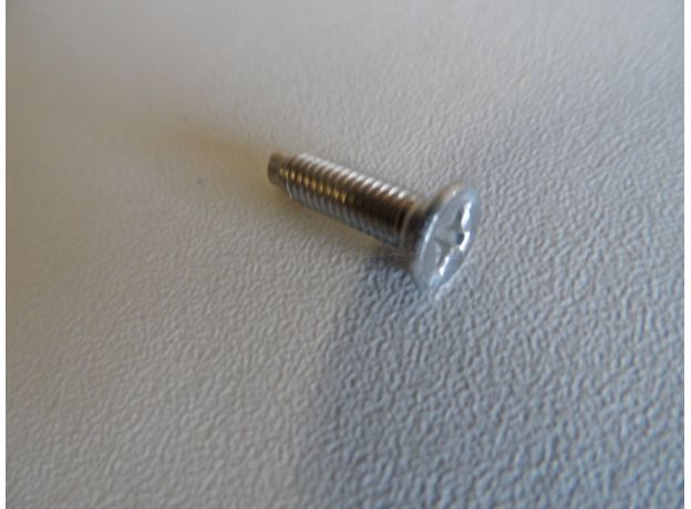 Howden Lamona Fixing Screw