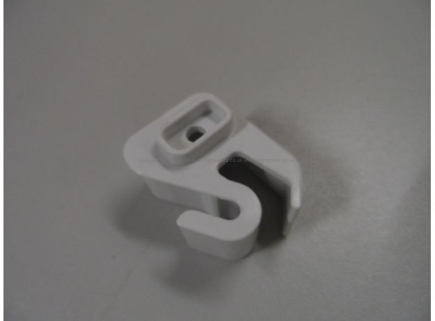 Frigidaire Hinge Clip - Right