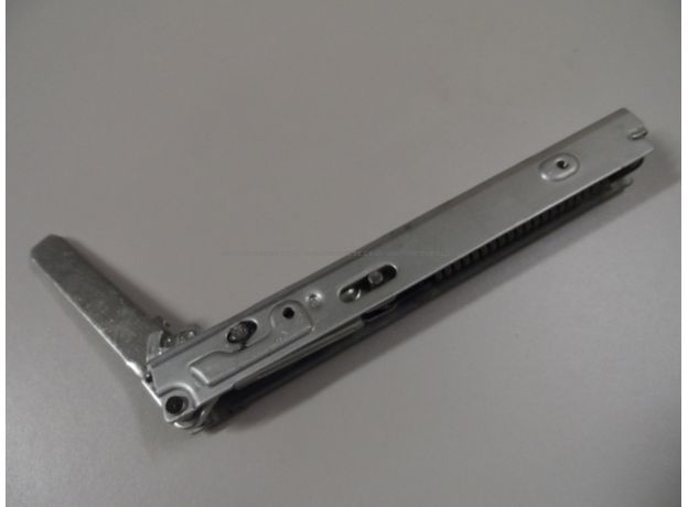 Howden Lamona Door Hinge