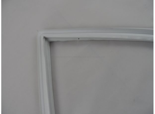 Samsung DOOR SEAL - FREEZER
