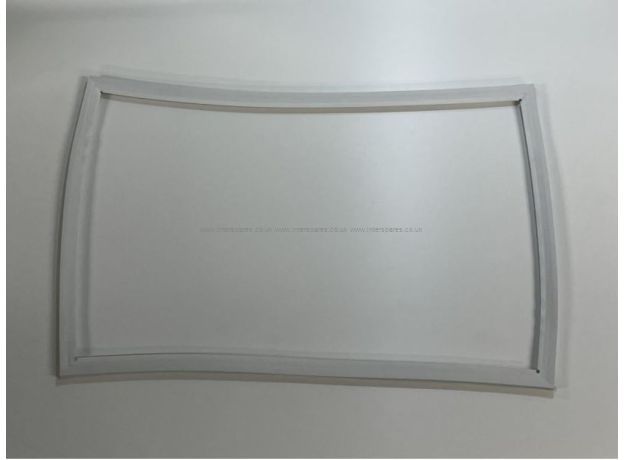 Currys Essentials Door Seal Fridge