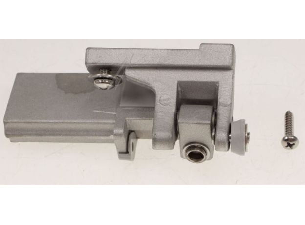 Dometic Retainer Lower Right